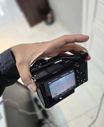 Sony Zv e10 16-50 mm клетка