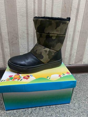 Детские натуральные сапоги