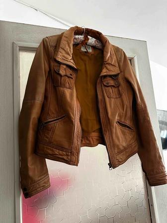 Куртка кожанная