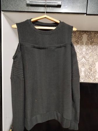 Продаю новую кофту