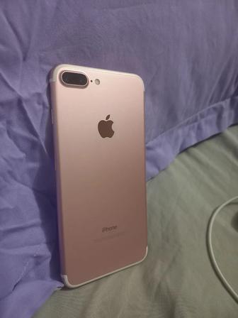 iPhone 7 Plus розовый 128гб