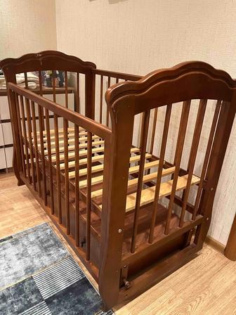 Отдам детскую кроватку