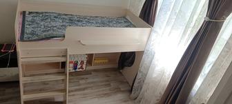 Продам детскую кроватку