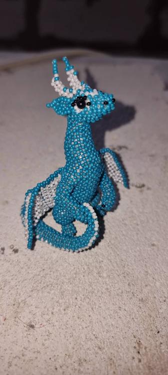 Игрушки, брелки.