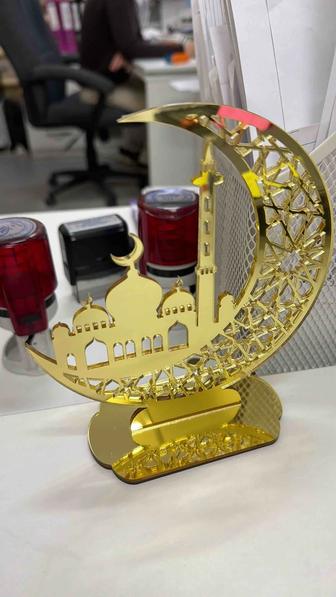 Изготавливаем красивые стойки к празднику Рамадан на стол