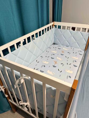 Продам детскую кроватку со всем прилагающим