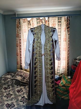 продам национальный костюм