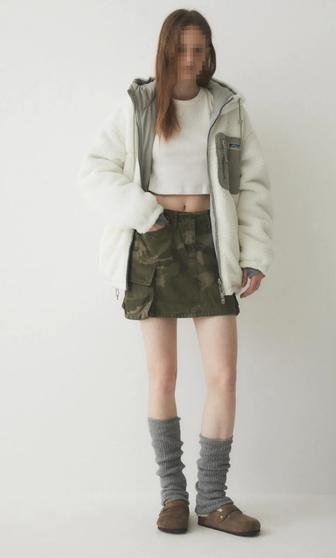 Продам новую куртку whoau