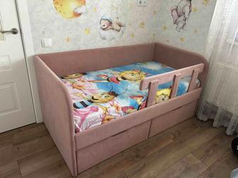 Детская кровать для девочки