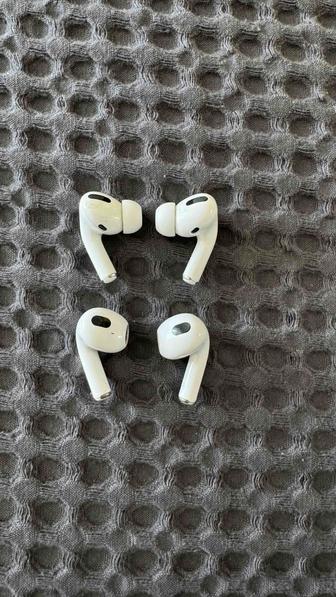 Наушники AirPods