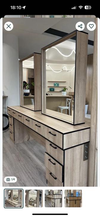 Зеркало для парикмахера