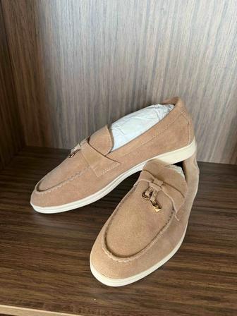 Лофферы Lori и кроссовки