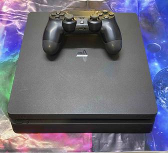 Продам Play Station 4 slim