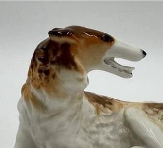 Статуэтка, русская борзая. Фарфор Лфз. Антиквариат.