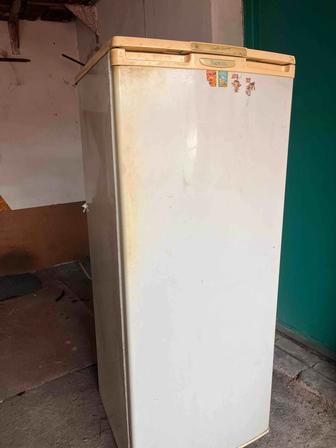 Продам Холодильник Бирюса