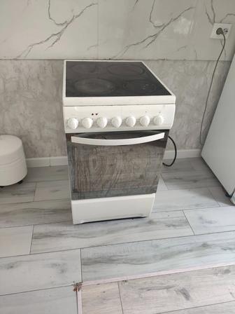 Продам электроплиту