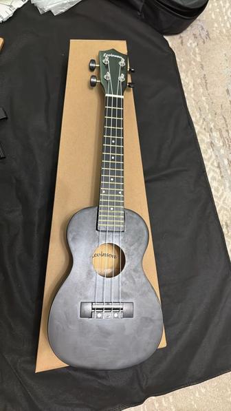 Укулеле Levinson UTC-1 CONCERT PACK
черный