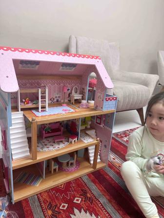 Детский кукольный домик
