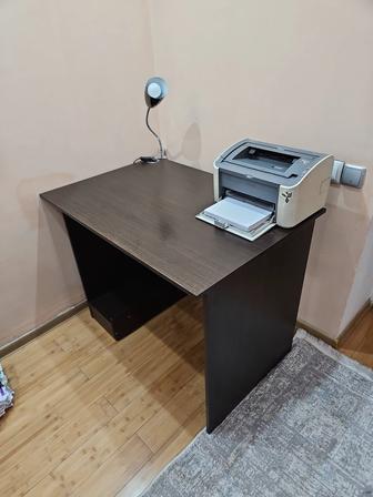 Продам письменный стол