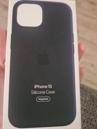 Продам чехол новый оригинал IPhone 15