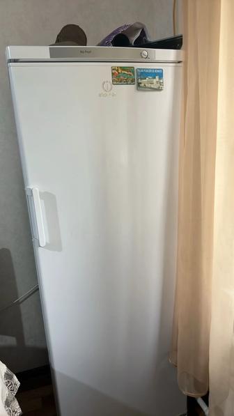 Морозильная камера indesit