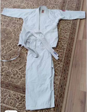 Продам кимоно для дзюдо