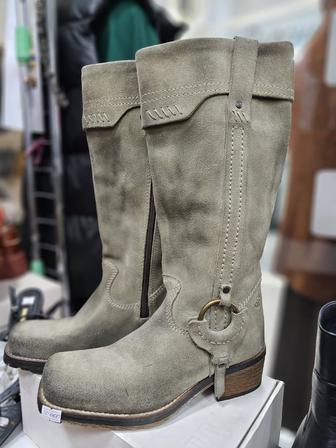 Продам сапоги нубук ,производства Испания