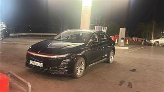 Аренда Hongqi E-QM5