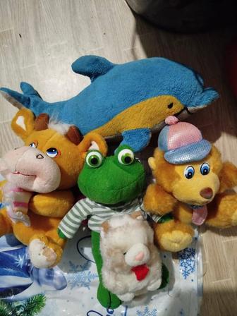 Отдам игрушки