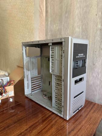 Продам кейс и блок питания 450w
