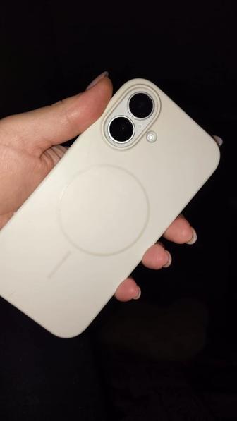 Продам айфон 16