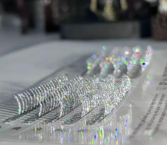 Ресницы пучковые блестящие