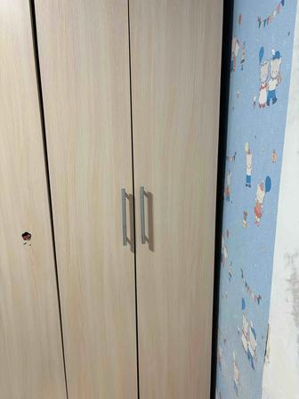 Продам 2шкафа