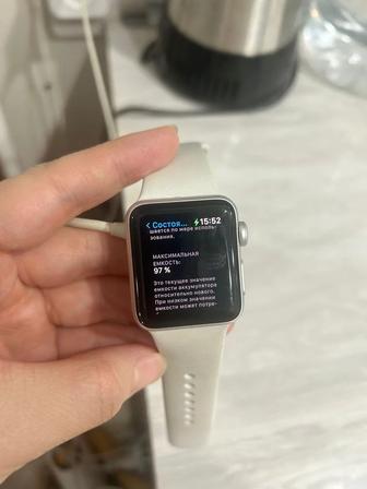 Продам смарт-часы Apple watch 3