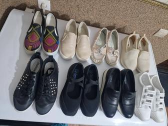 Женская обувь кроссовки лоферы