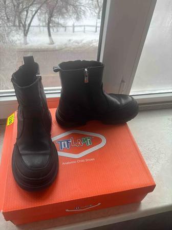 Ботинки весенние