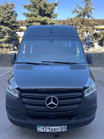 Заказ микроавтобус Спринтер пассажирские перевозки принимаем заказ