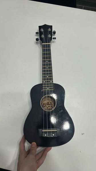 Продам укулеле новое, не использовался.