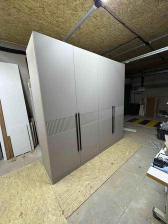 Шкаф в спальню