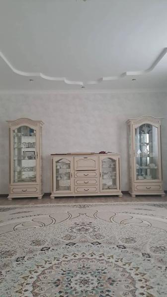 Продается шкаф и комоды в хорошем состояние