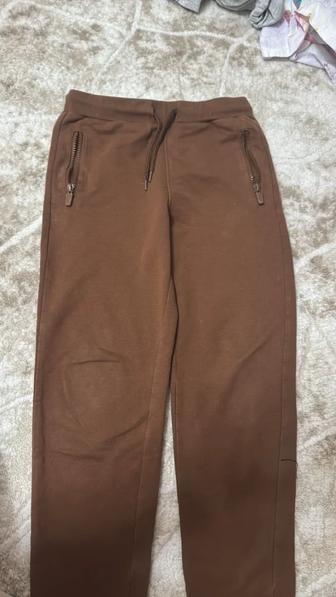 Продаю спортивный штаны