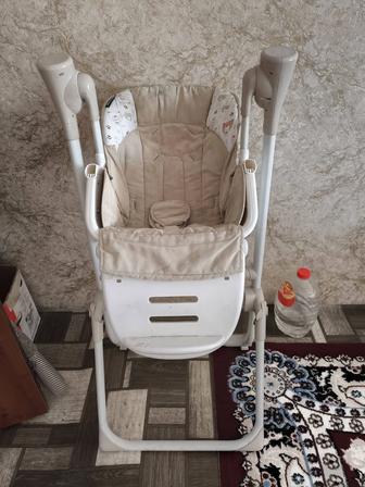 Продам стульчик для кормления