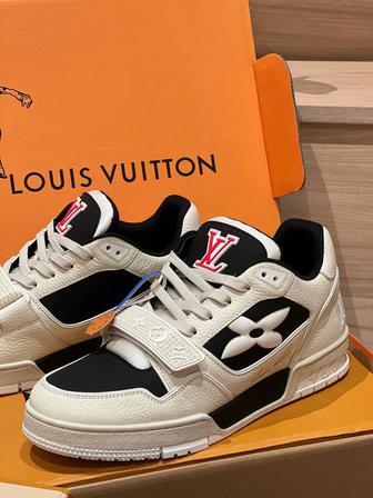 Кроссовки Louis Vuitton Trainer