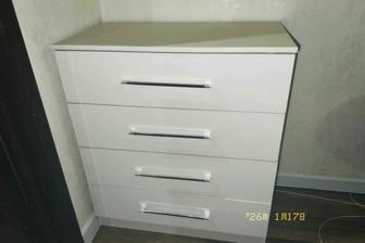 Комод(тумба юмба)