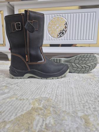 Сапог новая