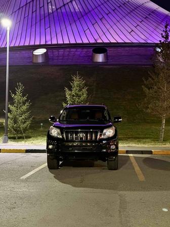 Аренда авто Toyota LC Prado прокат внедорожника джипа автопрокат машин