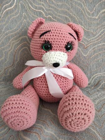 Вязаный медвежонок