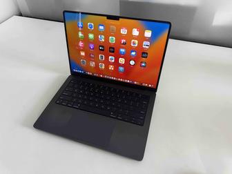 MacBook Pro M3 Pro