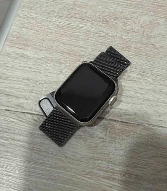 Apple Watch  40 мм
