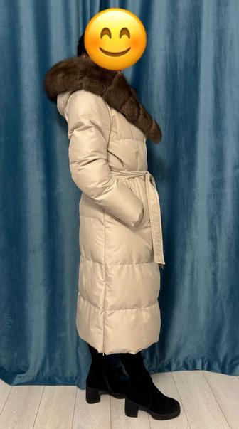 Продам роскошный зимний пуховик, куртку